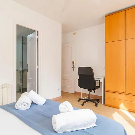 Very 5-bedroom 2 Full Bathroom