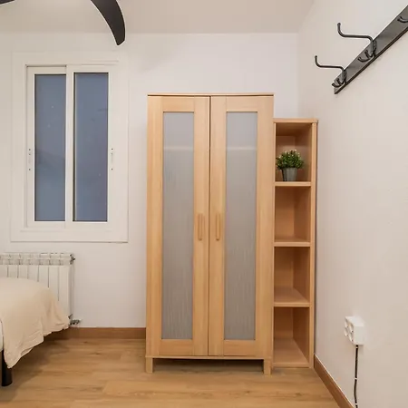 Very 5-bedroom 2 Full Bathroom