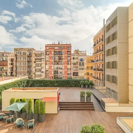 Very 5-bedroom 2 Full Bathroom Apartman