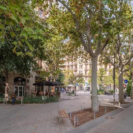 Very 5-bedroom 2 Full Bathroom Apartman